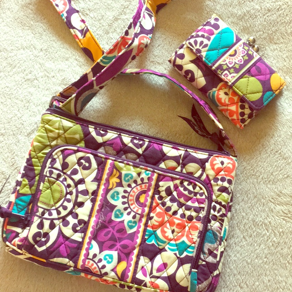 EUC Vera Bradley *retired* Plum Crazy set